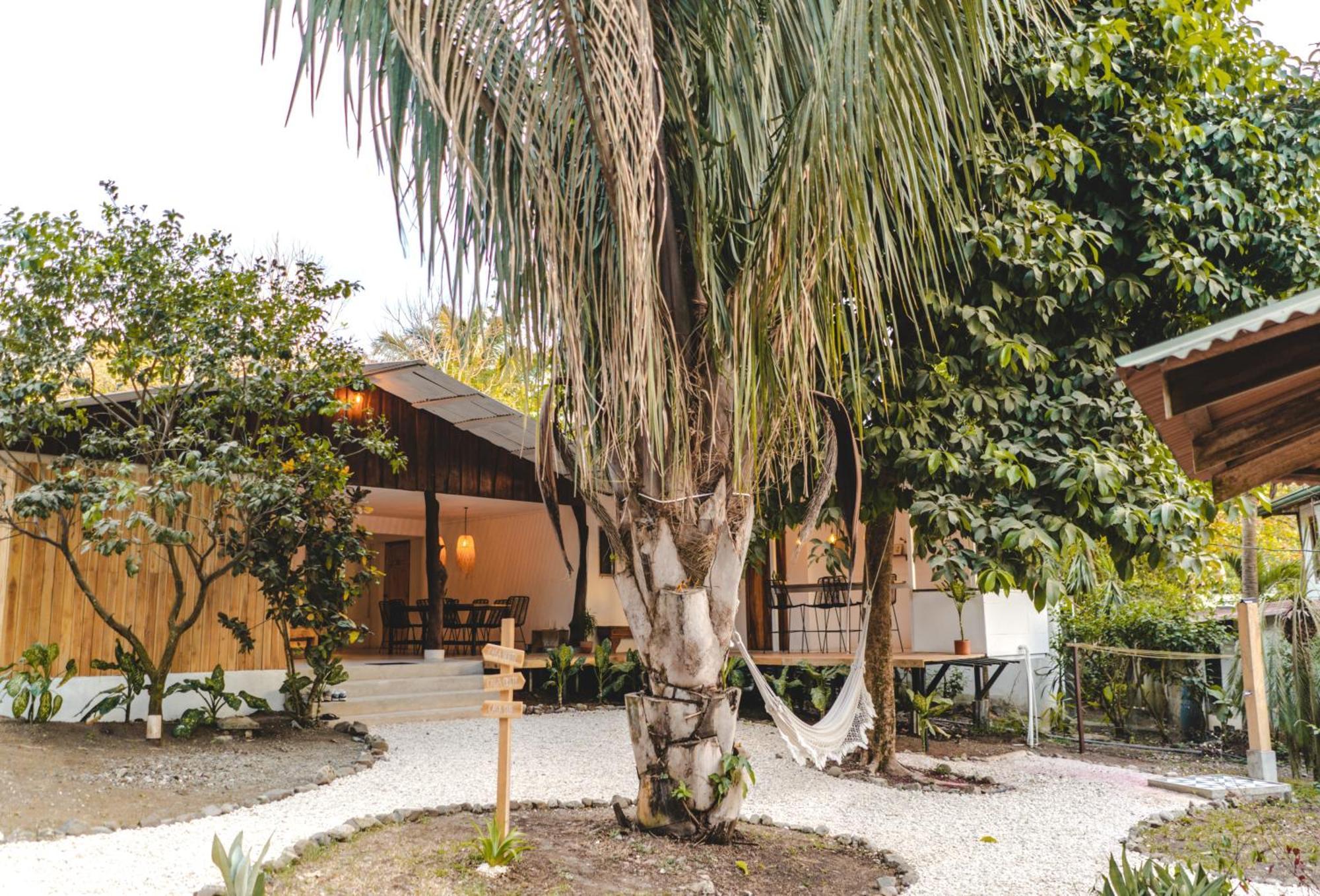 Cuatro Vientos Lodge & Apartments - Mal Pais, Costa Rica Playa Santa Teresa  Dış mekan fotoğraf