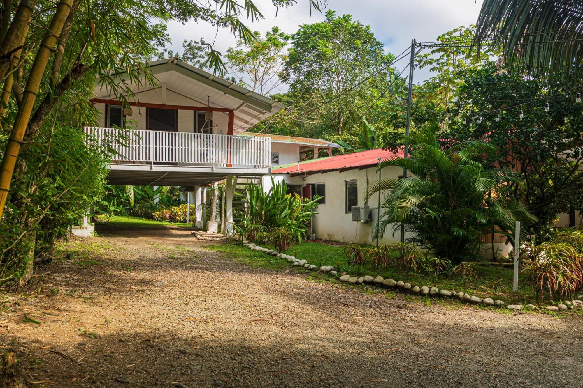 Cuatro Vientos Lodge & Apartments - Mal Pais, Costa Rica Playa Santa Teresa  Dış mekan fotoğraf